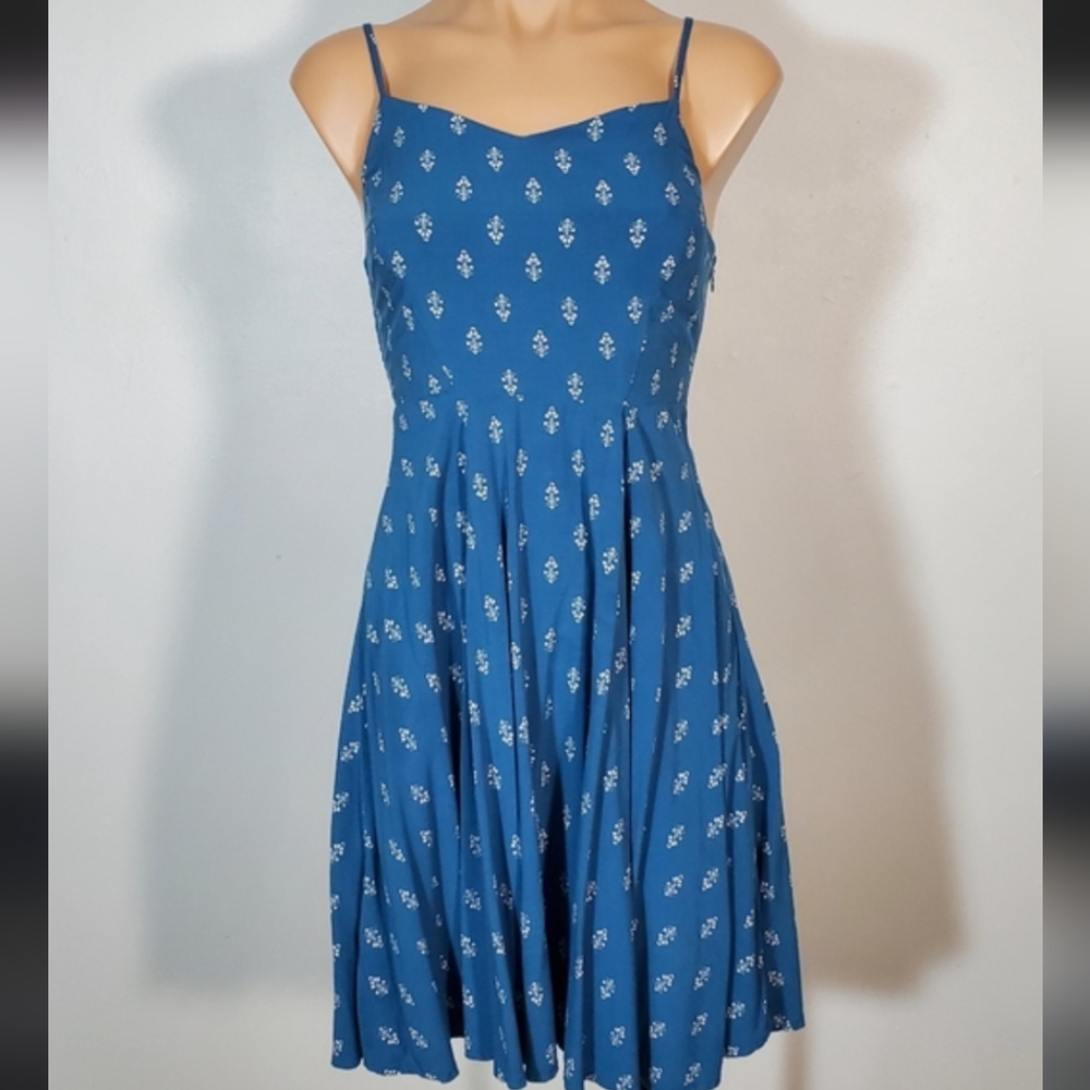 Old Navy Blue Floral Cami Dress